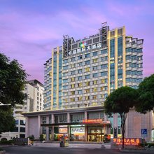 屯溪：五一期间酒店民宿预订火爆(图1)