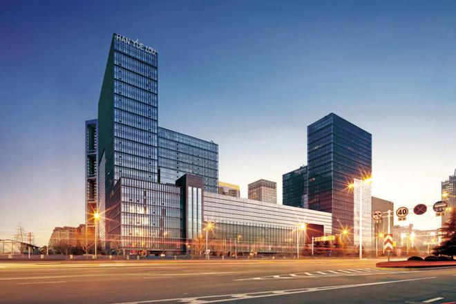 2024高端酒店榜单揭晓雷火竞技官网开启秋日旅行地图(图1)