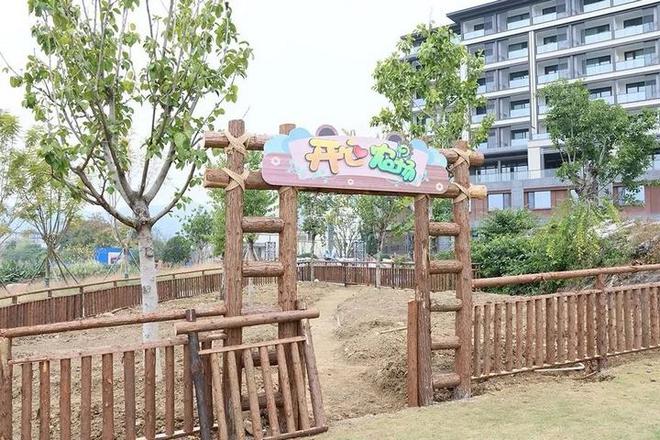 黄果树住宿提质升级雷火竞技 引客留客动力足(图2)