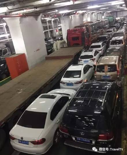 朋友圈春节雷火竞技下载旅游照背后的真相(图2)