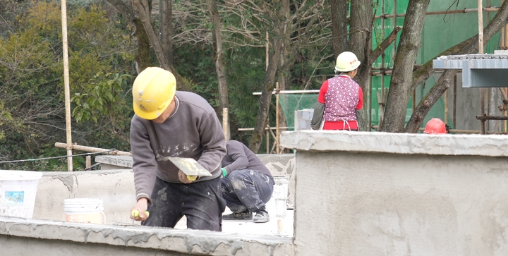 雷火竞技下载加快进程黄果树旅游区重点项目建设稳步推进(图5)