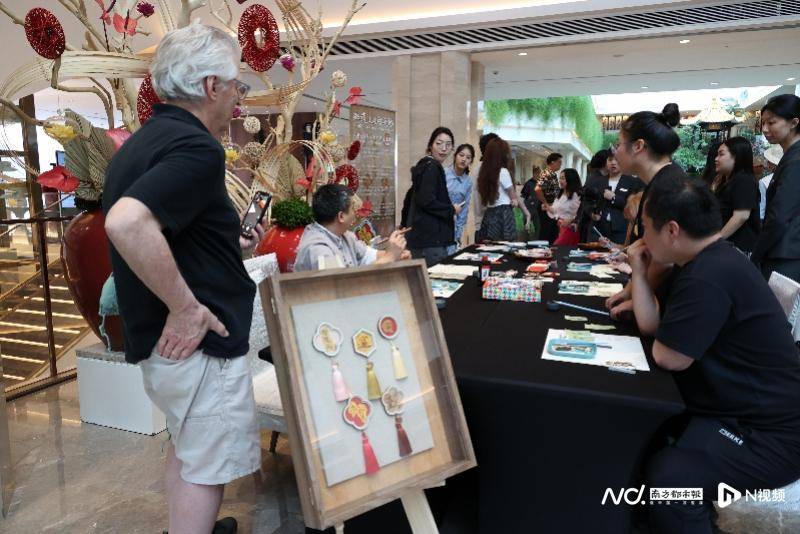 民族酒店品牌白天鹅宾馆“广式服务”重雷火竞技app塑全球商旅体验(图6)